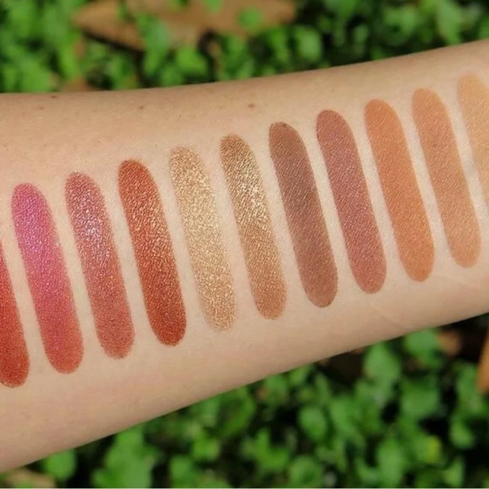 illamasqua artistry eyeshadow palette